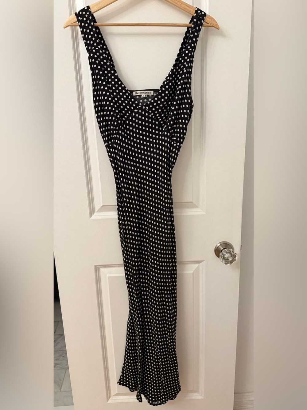 REFORMATION Beauden B&W Polka Dot Midi Dress - Picture 4 of 7